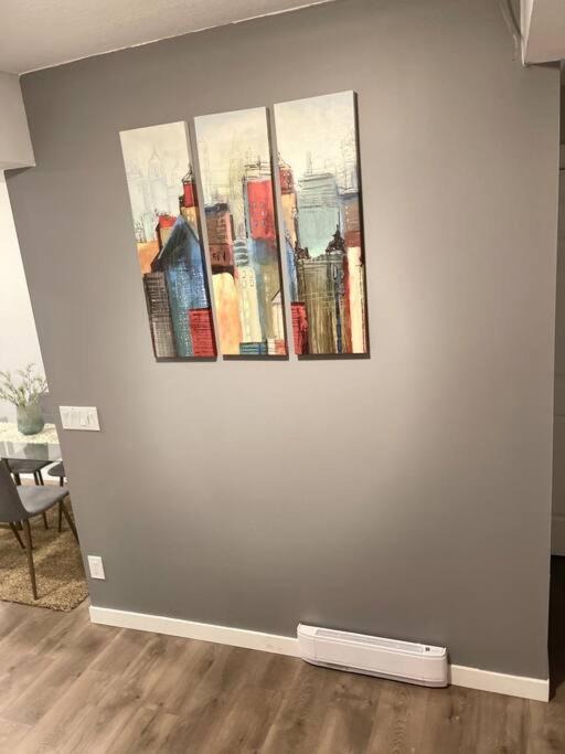 Comfortable And Beautiful Brand-New Suite Bsmt-Two Bedroom, Two Washrooms Calgary Exterior photo