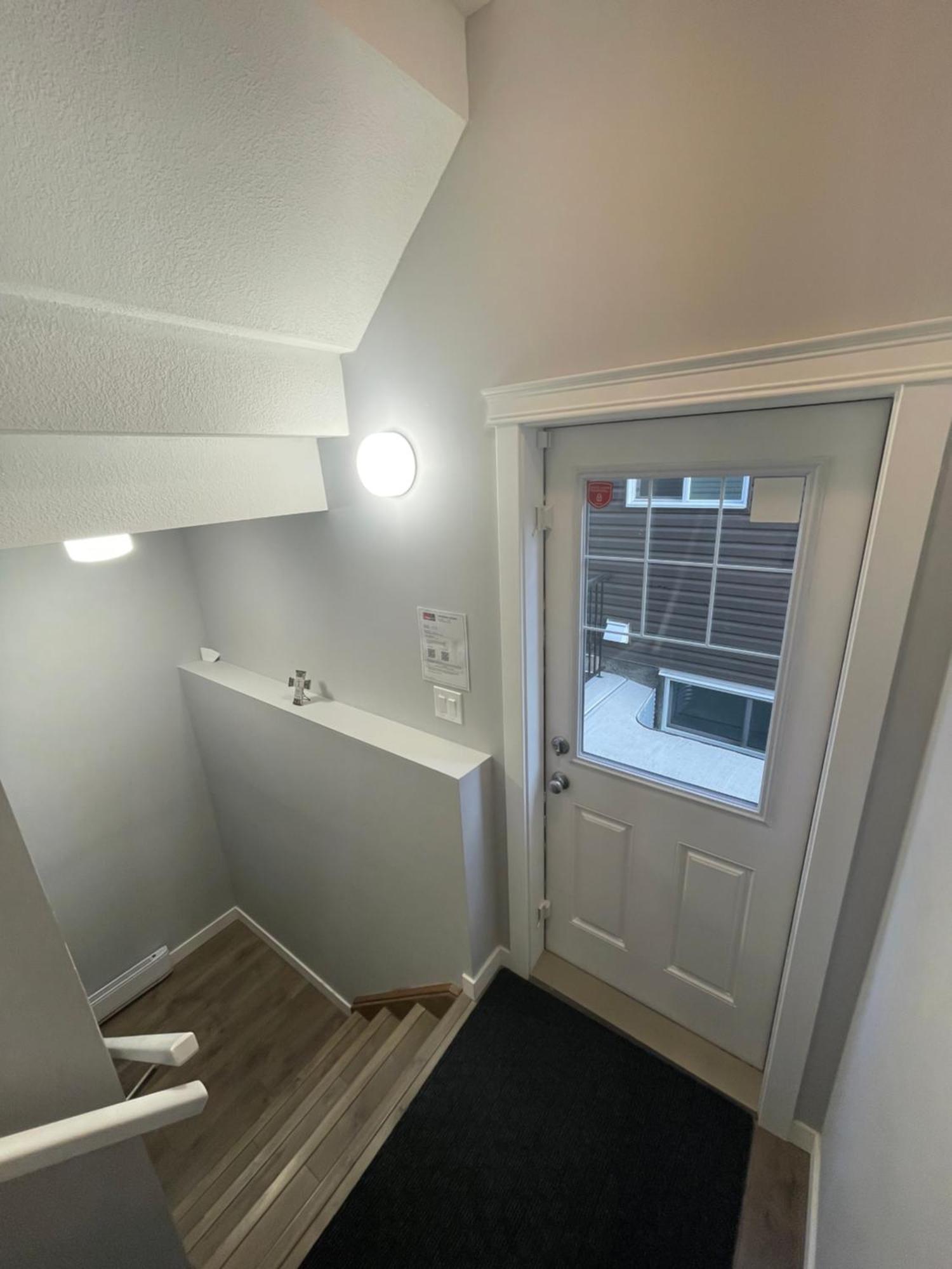 Comfortable And Beautiful Brand-New Suite Bsmt-Two Bedroom, Two Washrooms Calgary Exterior photo